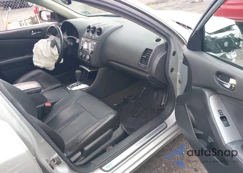 2010 Nissan Altima 2.5 S z USA, uszkodzony, nr VIN 1N4AL2AP3AN500084